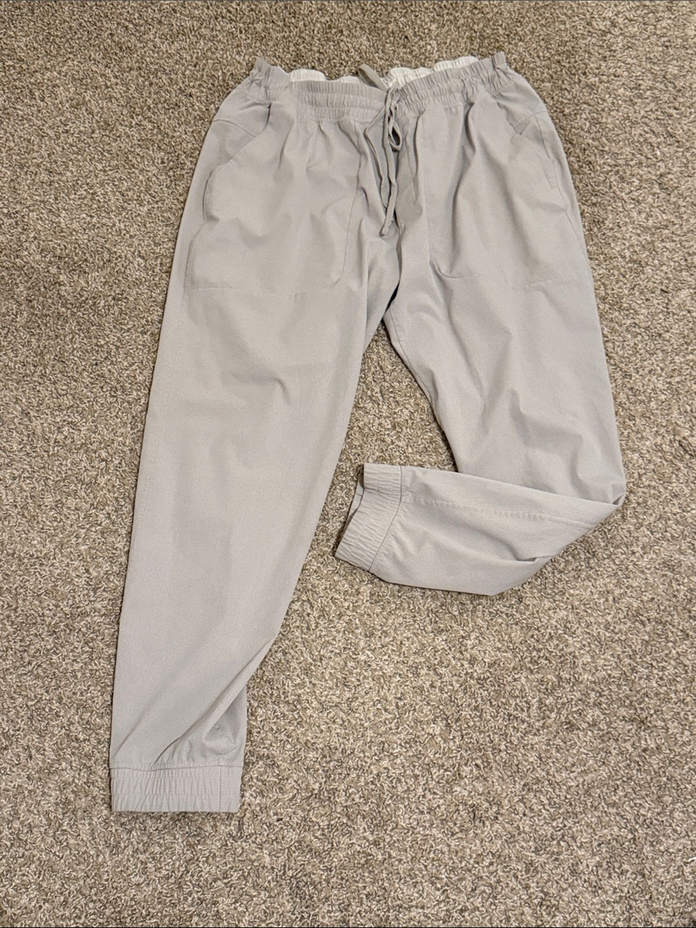 lululemon athletica Beige ABC Ventilight Pants Light Gray Elastic Waist Joggers